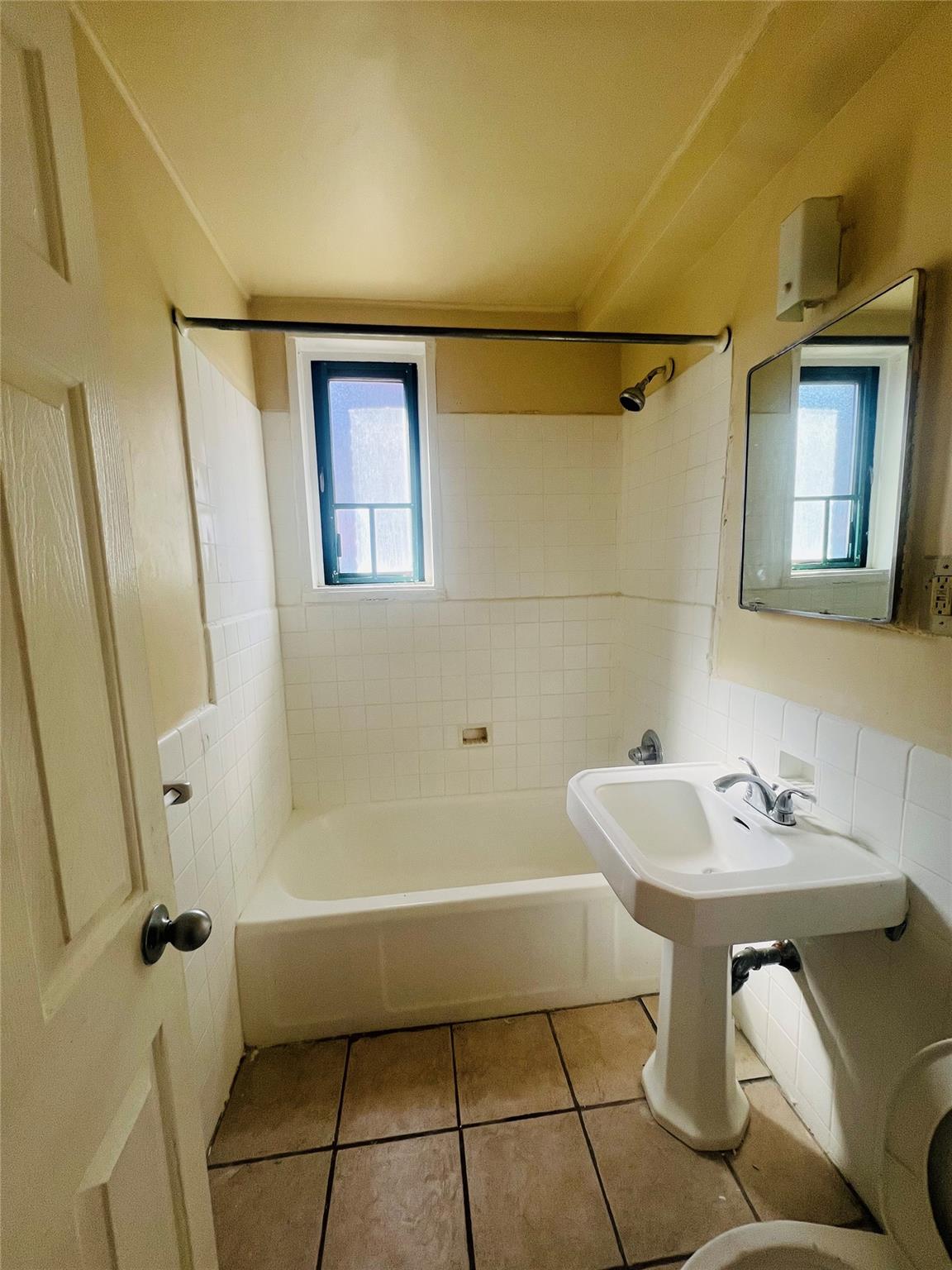2061 Saint Raymond Avenue #4A, Bronx, New York image 5