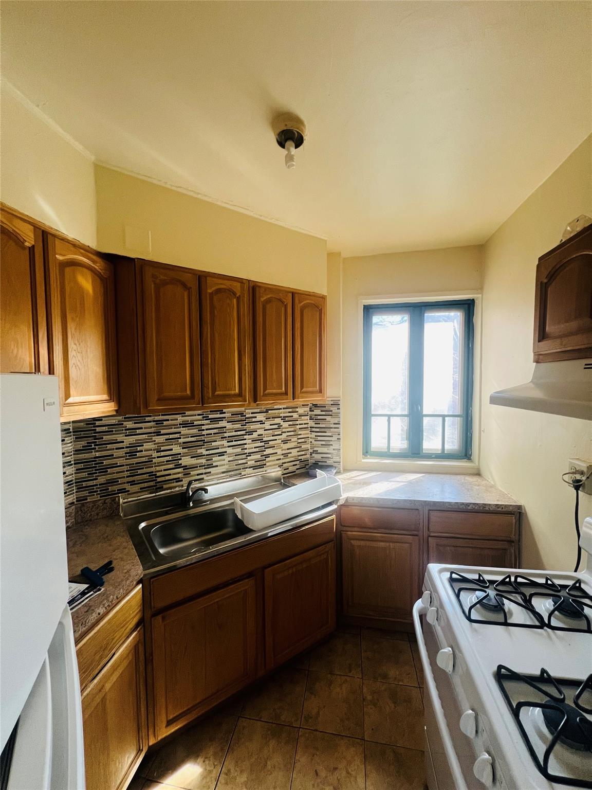 2061 Saint Raymond Avenue #4A, Bronx, New York image 7