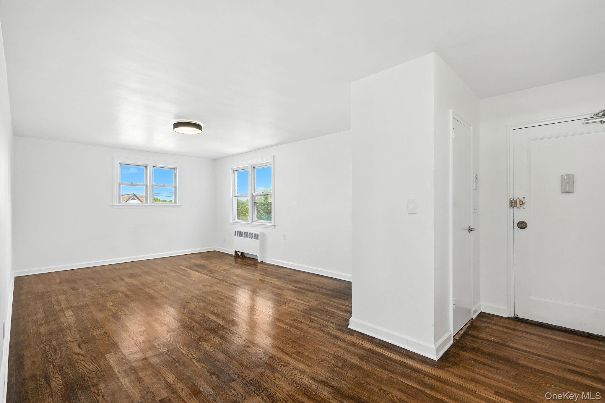 32B Broad Street E 3A