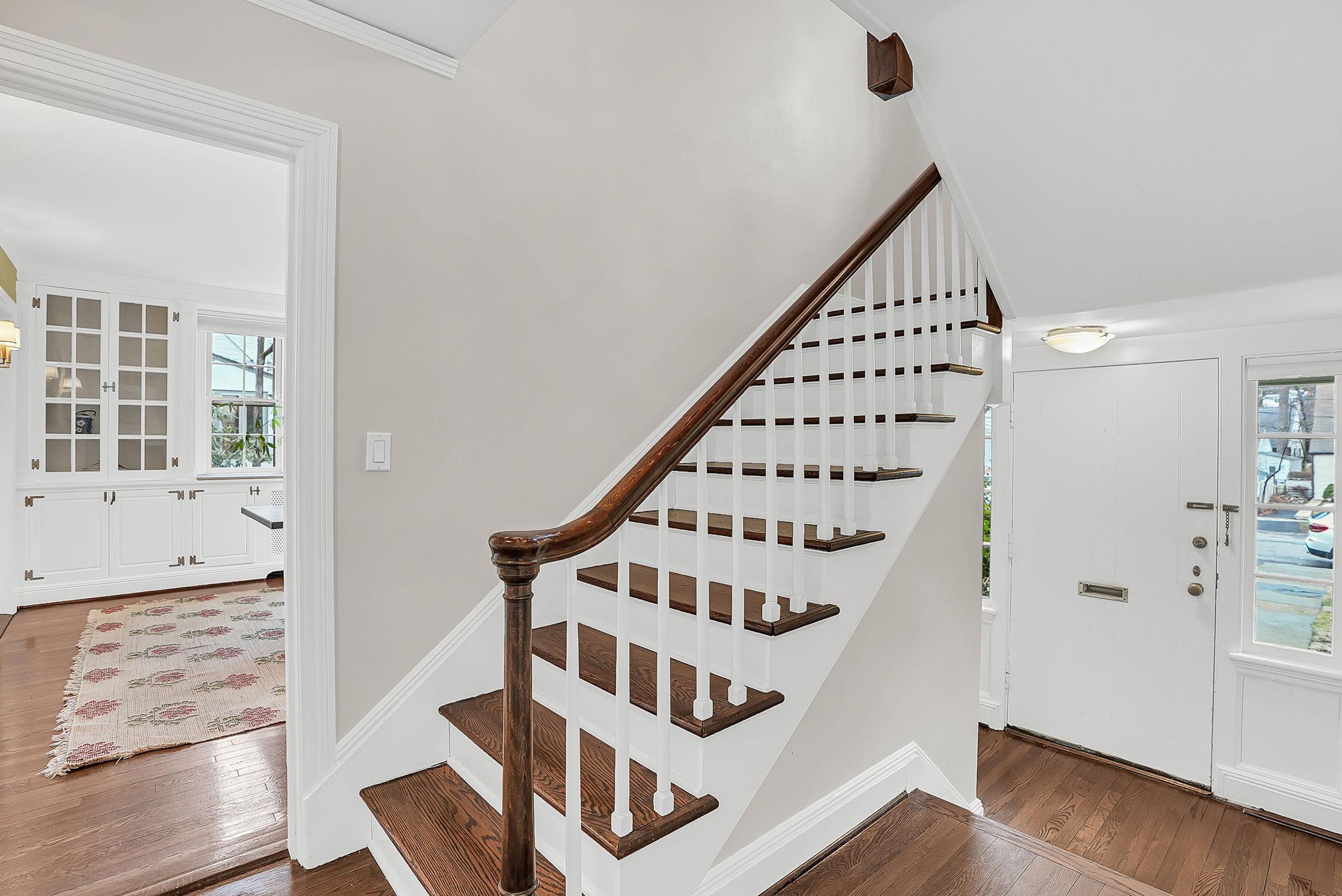 2 Woodlawn Avenue, New Rochelle, New York image 4