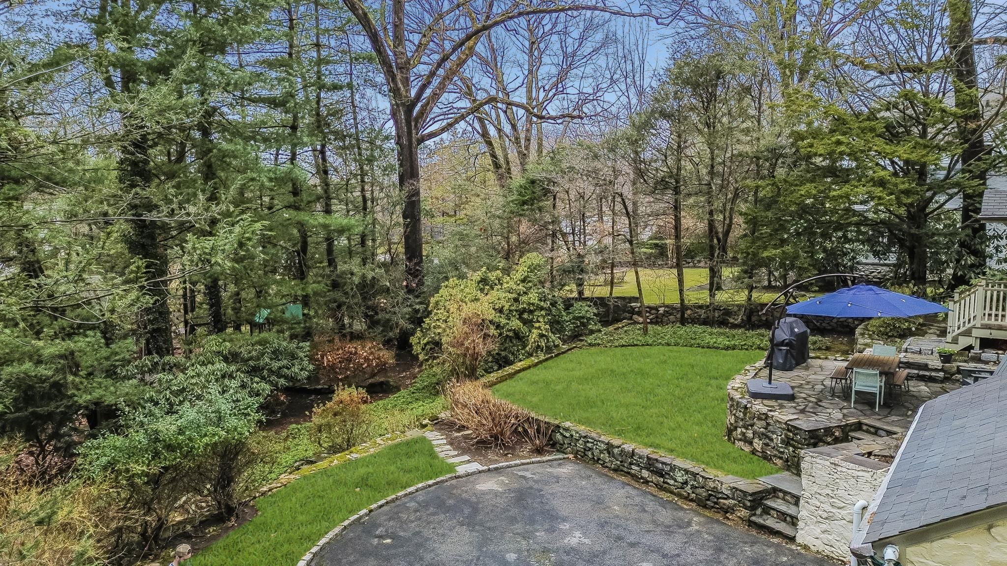 2 Woodlawn Avenue, New Rochelle, New York image 31