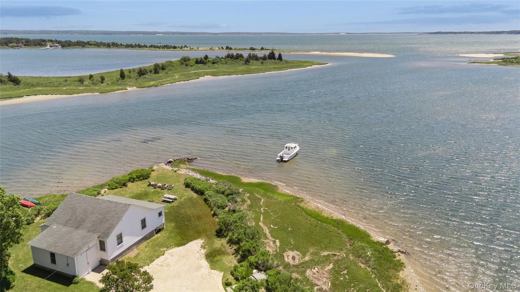 Photo of 723 Private Road #12, Southold, NY 11971 (MLS # 1012280)