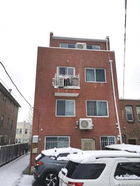 Photo of 33-19 103 Street, Corona, NY 11368 (MLS # 929045) Photo of 33-19 103 Street, Corona, NY 11368 (MLS # 929045)