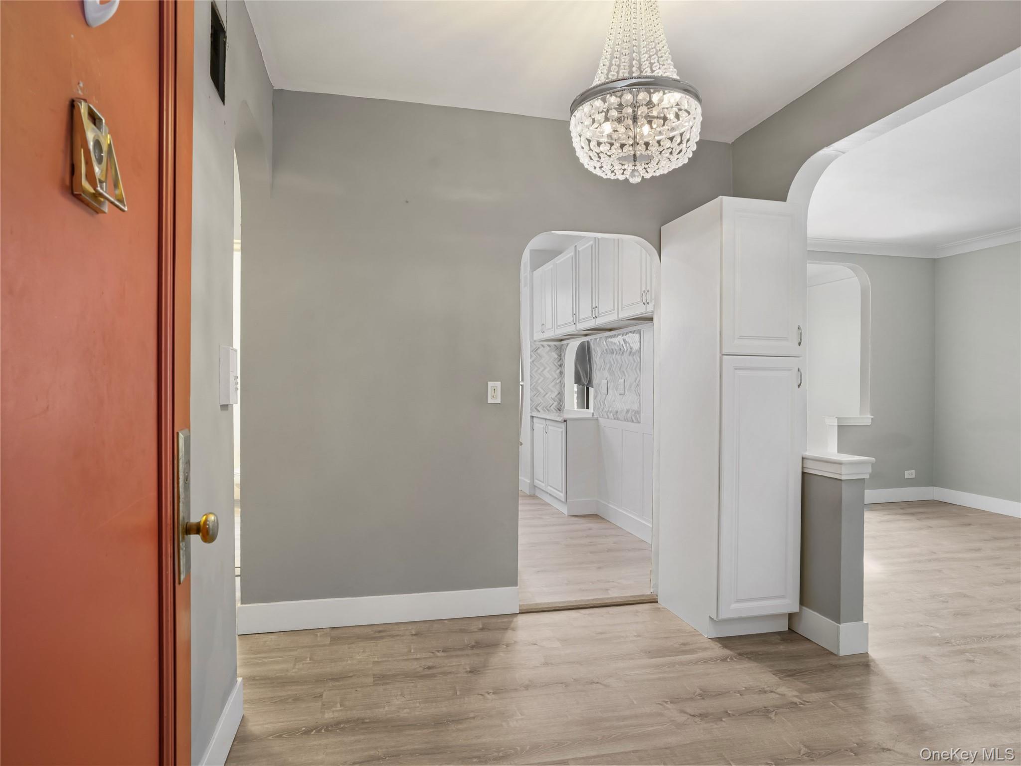 2 Greenridge Avenue 3G