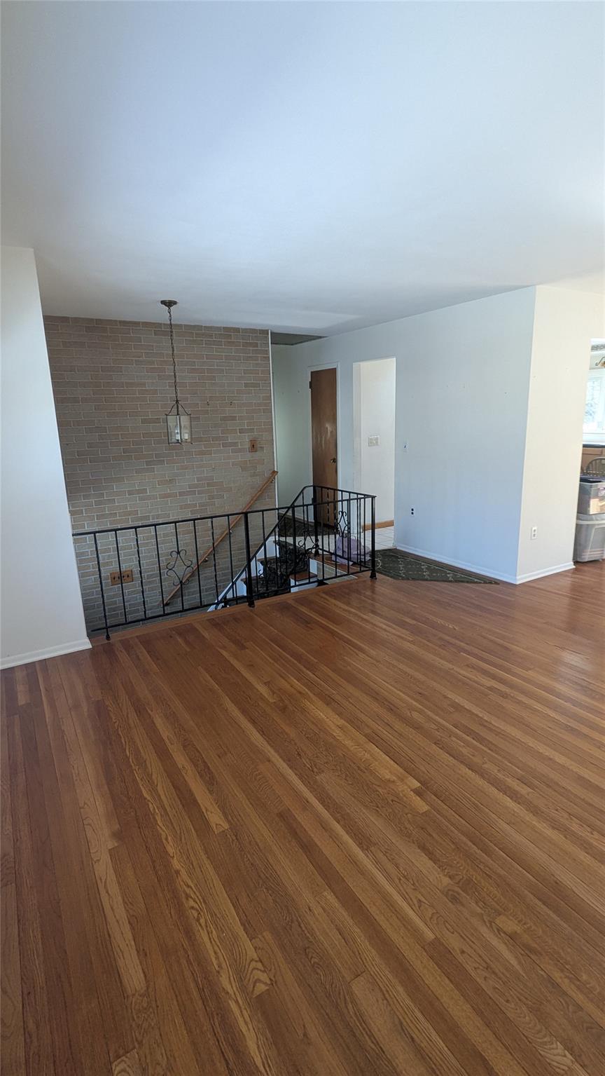 28 Montclair Avenue, Monsey, New York image 3
