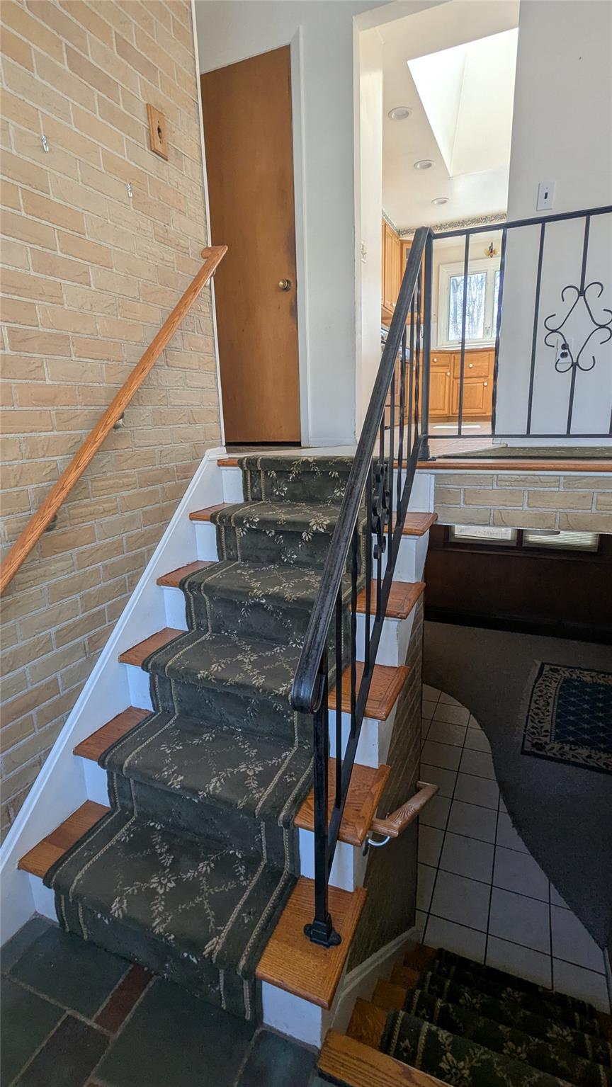 28 Montclair Avenue, Monsey, New York image 16