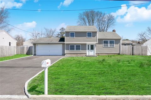 651 Americus Avenue East Patchogue NY 11772