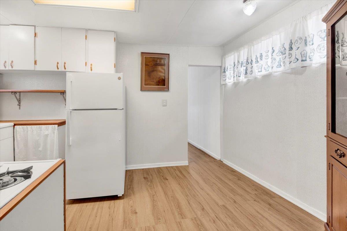611 Clarence Avenue, Bronx, New York image 10