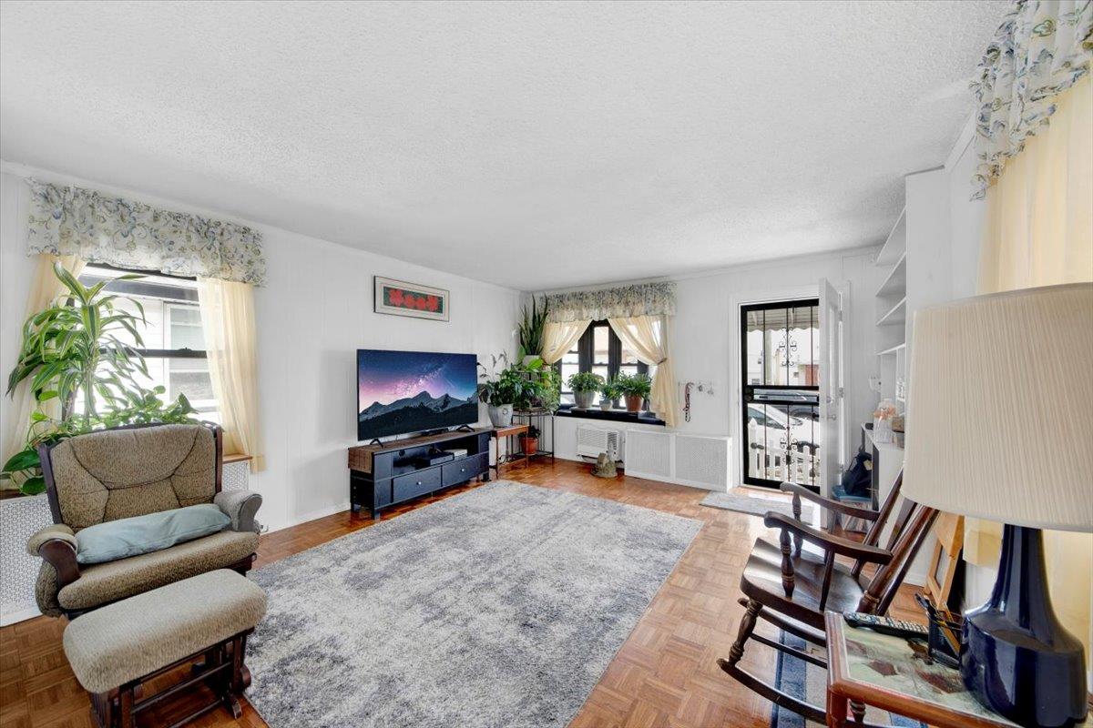 611 Clarence Avenue, Bronx, New York image 3