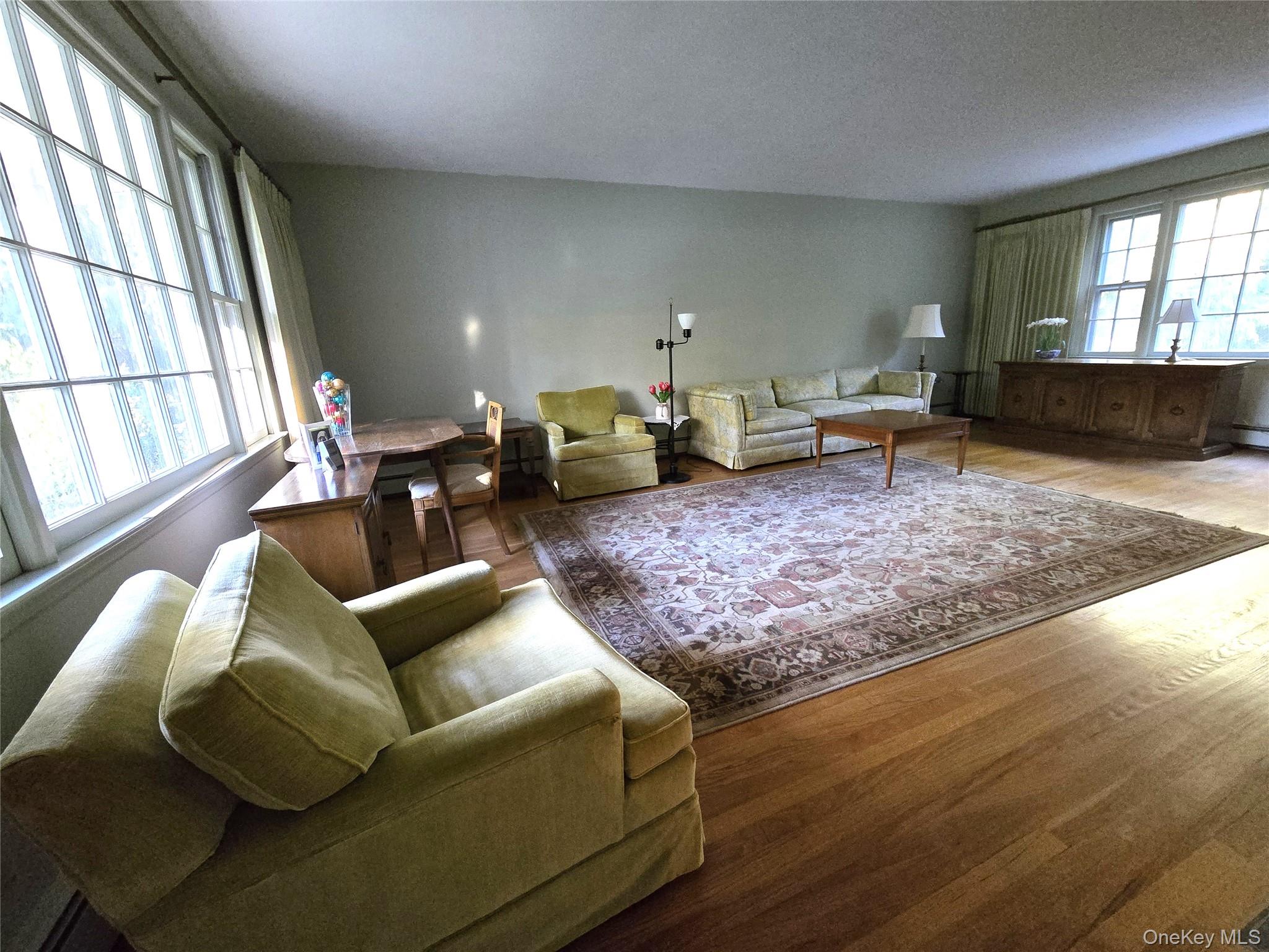Hopewell Junction, New York 12533, United States, 4 Bedrooms Bedrooms, ,3 BathroomsBathrooms,Residential,Active,240697