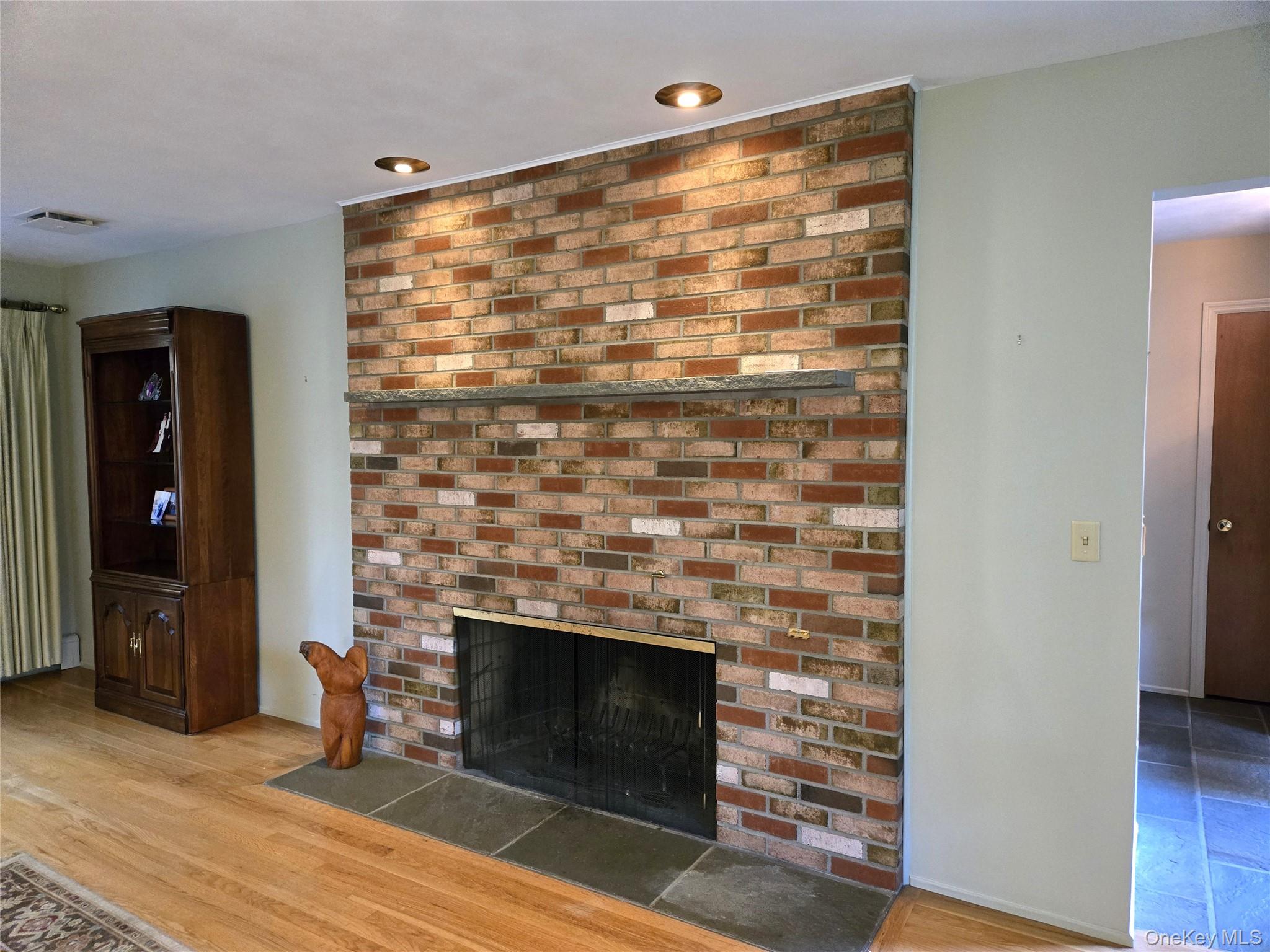 Hopewell Junction, New York 12533, United States, 4 Bedrooms Bedrooms, ,3 BathroomsBathrooms,Residential,Active,240697