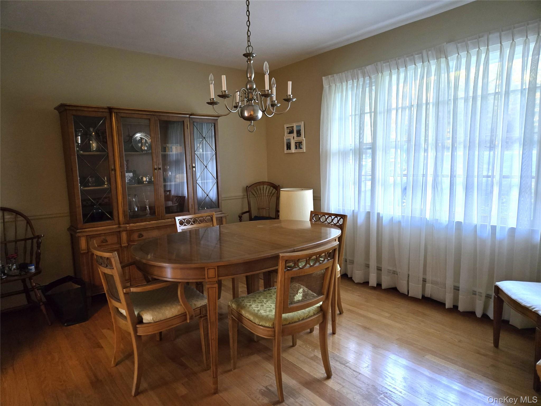 Hopewell Junction, New York 12533, United States, 4 Bedrooms Bedrooms, ,3 BathroomsBathrooms,Residential,Active,240697