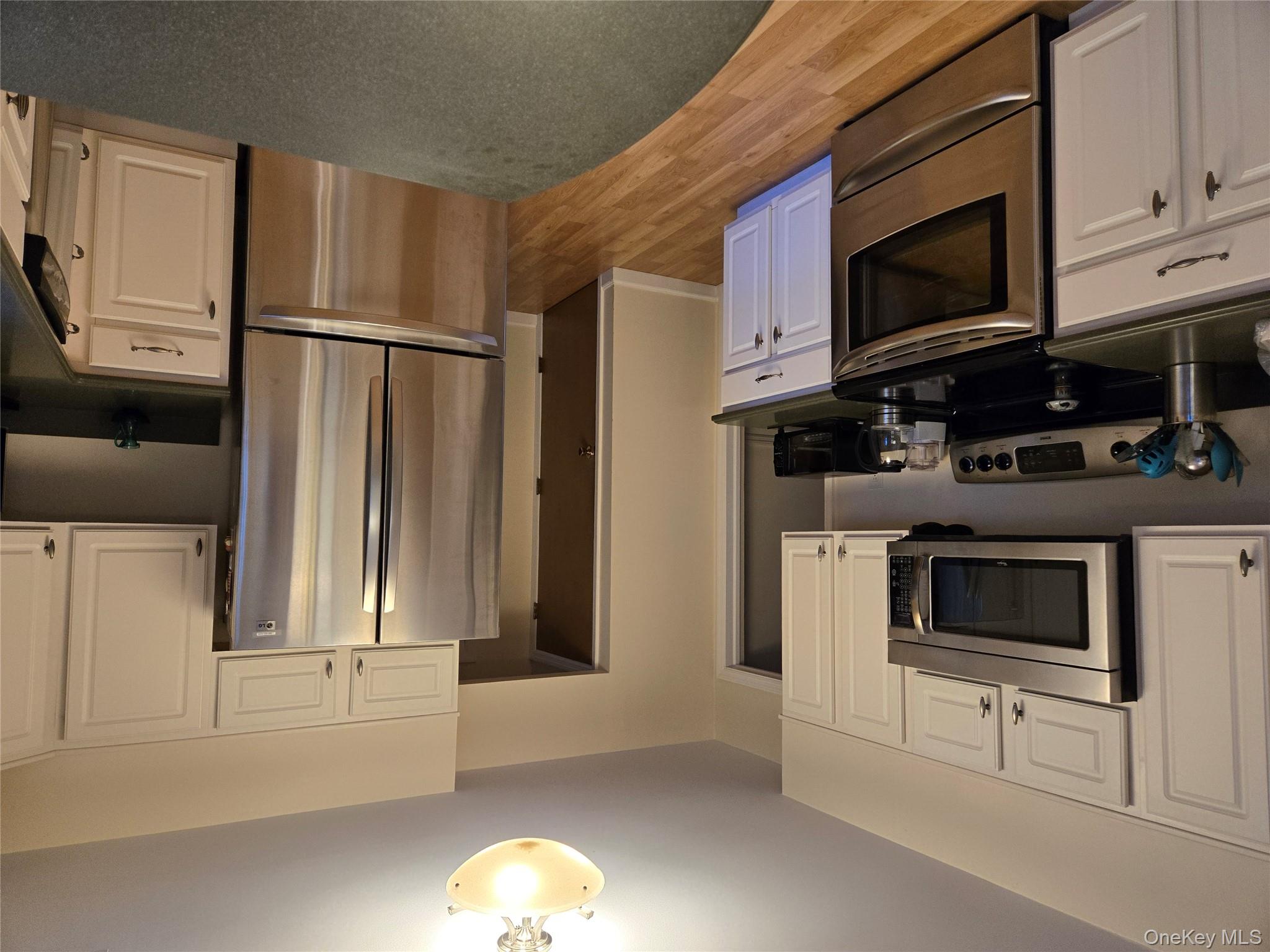 Hopewell Junction, New York 12533, United States, 4 Bedrooms Bedrooms, ,3 BathroomsBathrooms,Residential,Active,240697