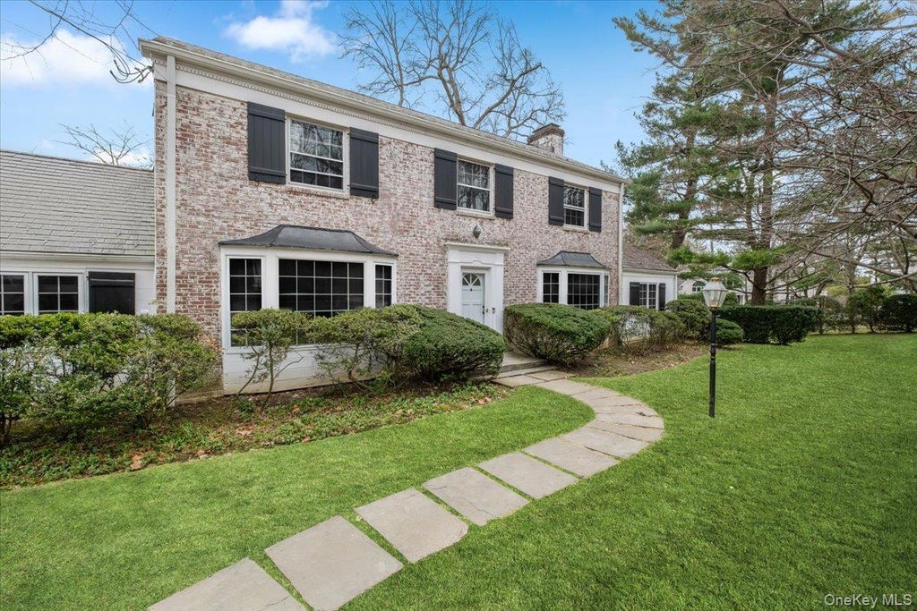 Photo of 1 Normandy Lane, Scarsdale, NY 10583 (MLS # 1066754)