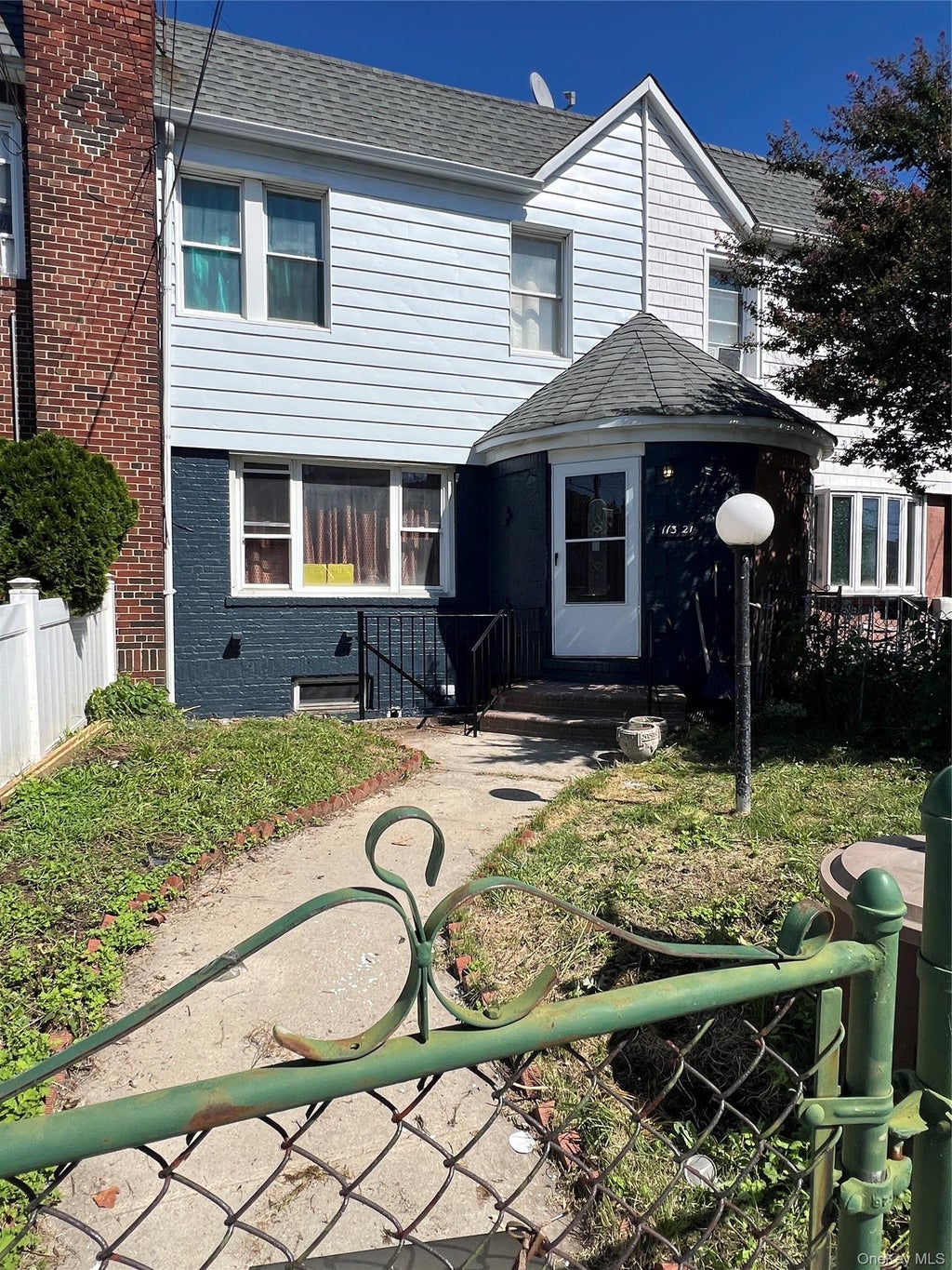 Photo of 113-21 204th Street, Saint Albans, NY 11412 (MLS # 1066561)