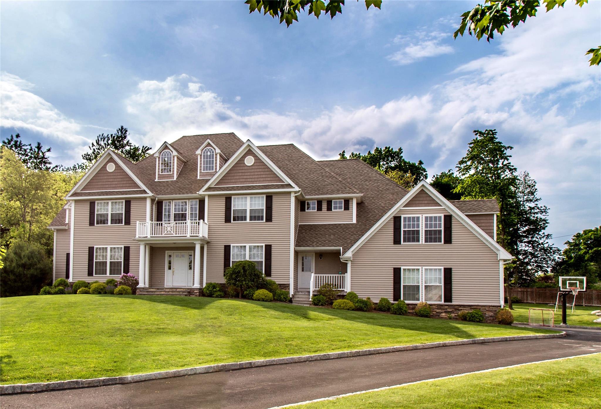 29 Gracemere, Tarrytown, New York image 1
