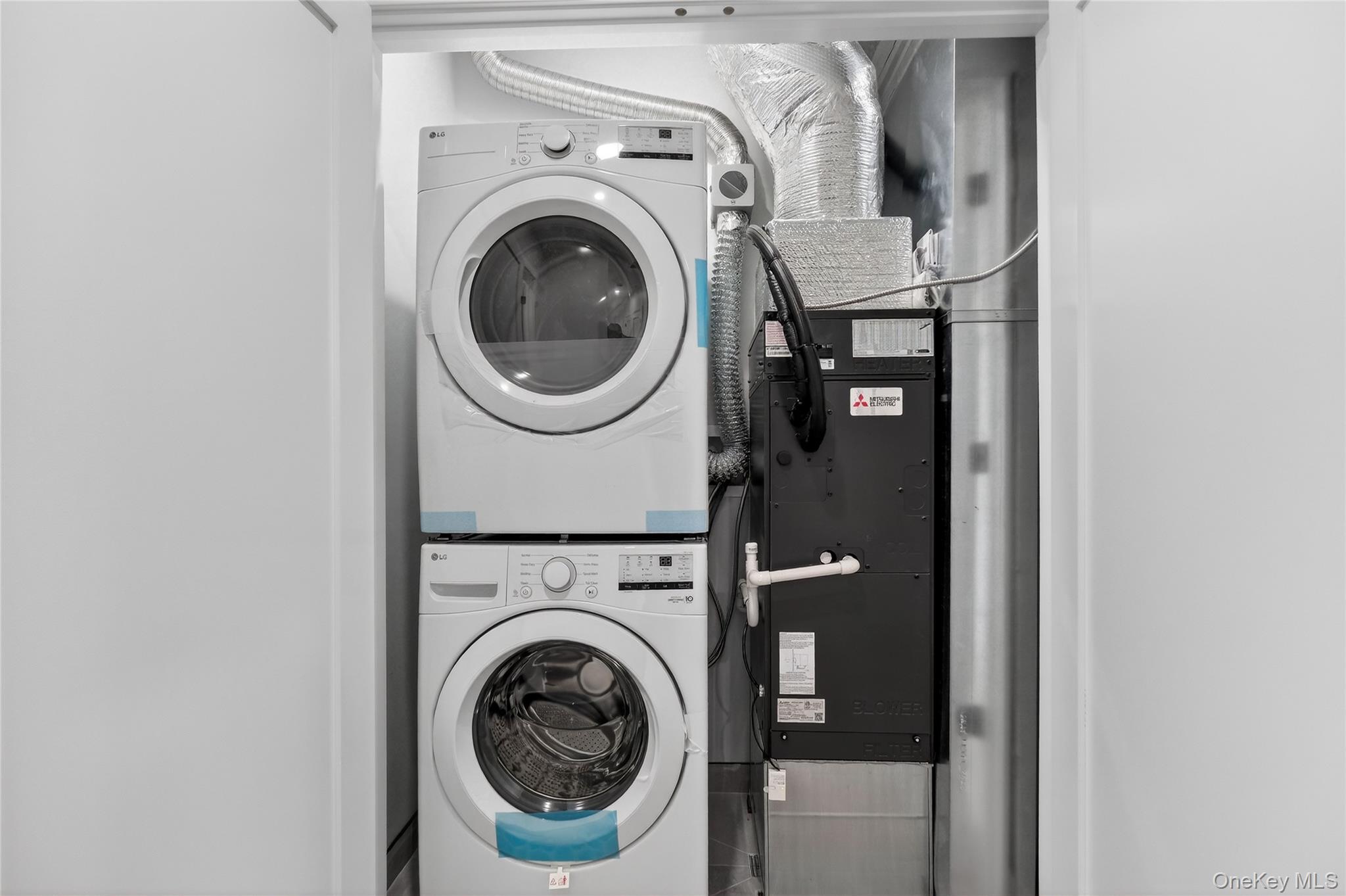 Wappingers Falls, New York 12590, United States, 2 Bedrooms Bedrooms, ,2 BathroomsBathrooms,Residential,Active,254568