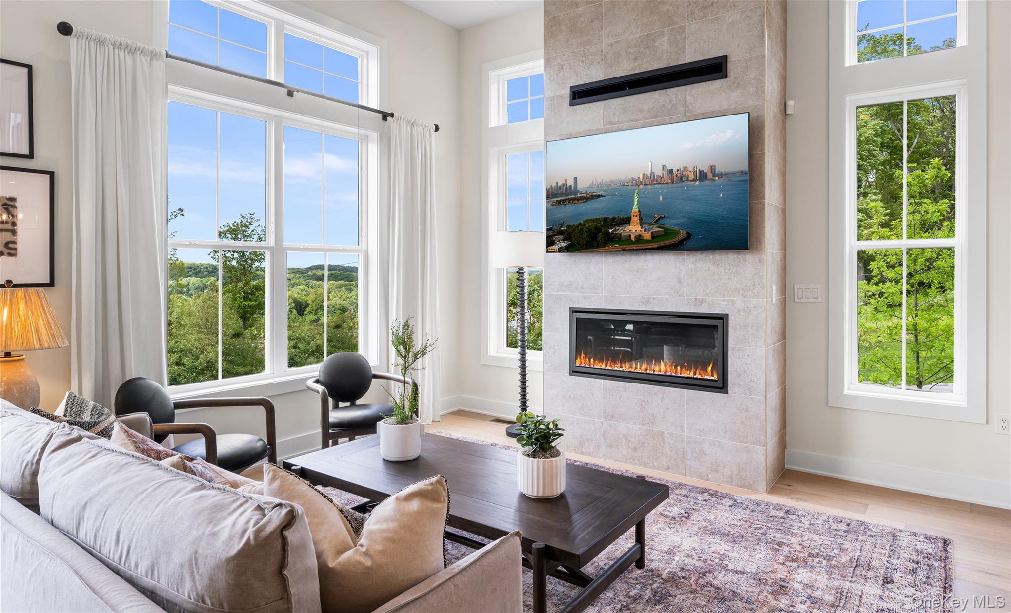 5135 Teaberry Lane 11