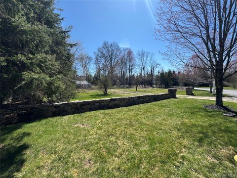 5 Stone Bridge Road Purchase NY 10577