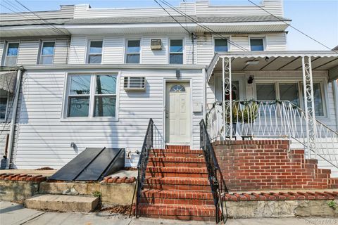 Multifamily For Sale - 7947 68th Road<br/> Middle Village, NY 11379