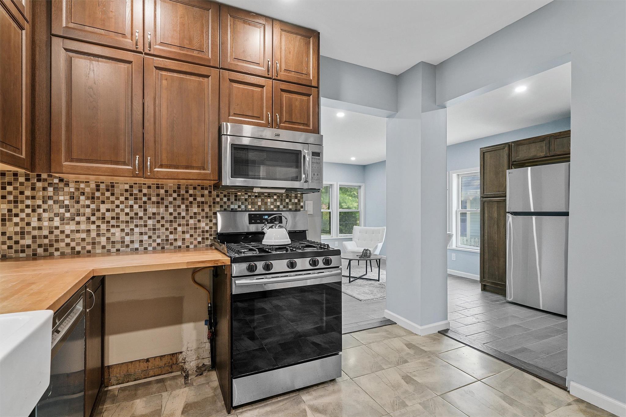 213 Walnut Street, Peekskill, New York image 13