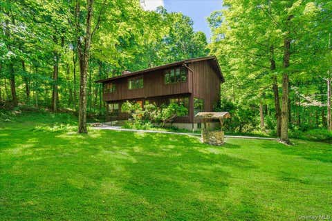 Tiny photo for 111 Philipse Brook Road, Garrison, NY 10524 (MLS # 962616)