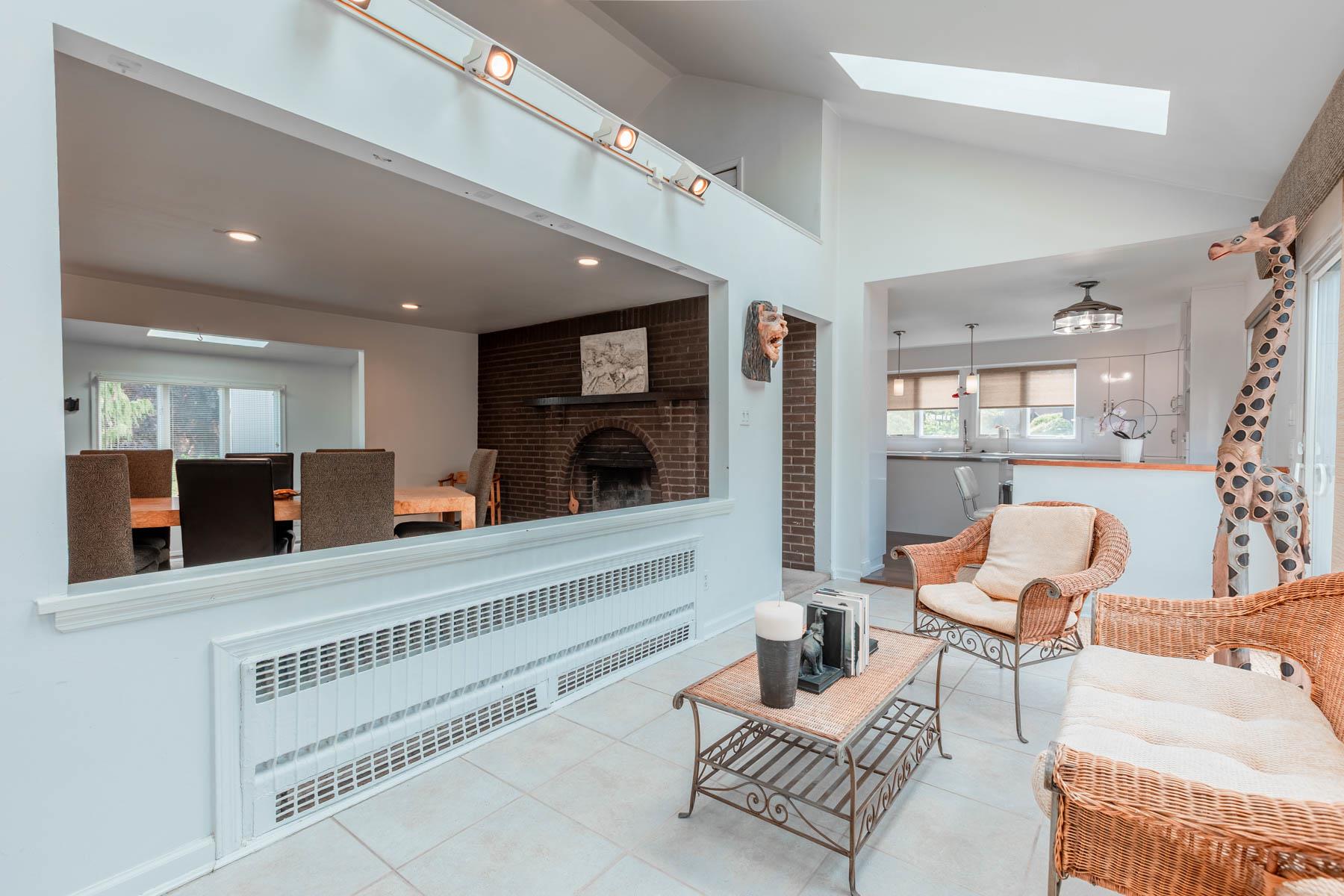 11 Woodside Avenue, Islip, New York image 16