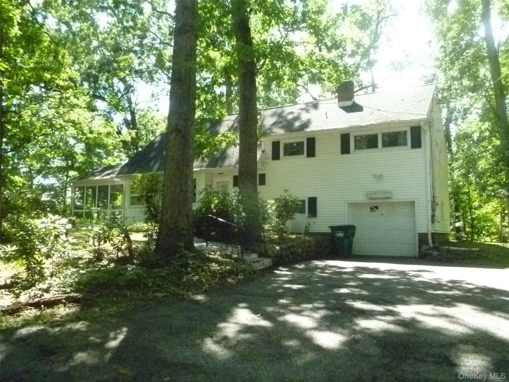 Photo of 17 Chestnut Lane, Newburgh, NY 12550 (MLS # 1045516)