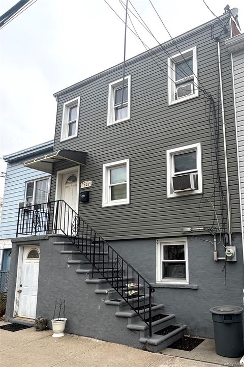 Photo of 1827 26th Avenue, Astoria, NY 11102 (MLS # 972436)