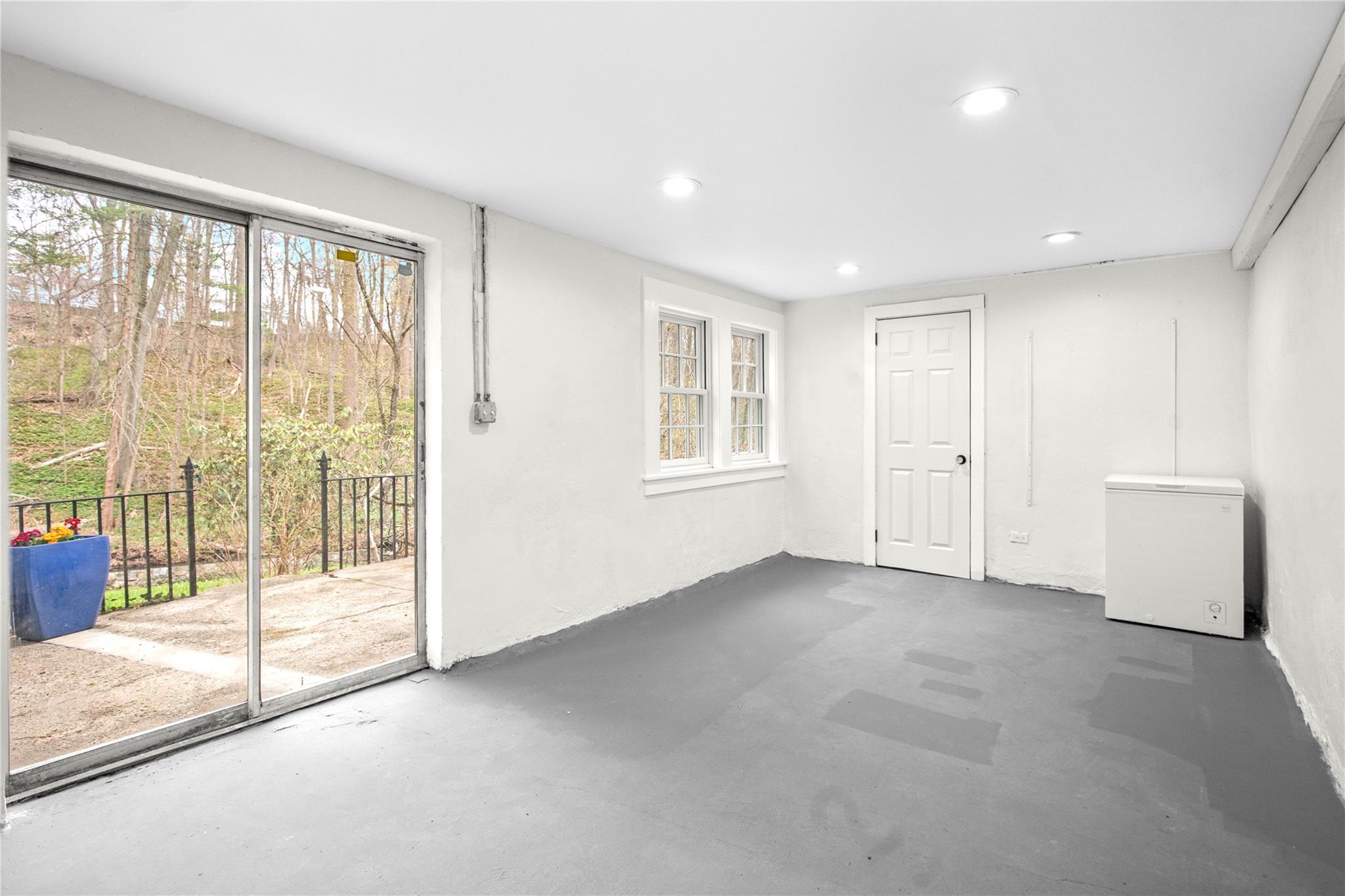 38 Reynal Road, White Plains, New York image 38