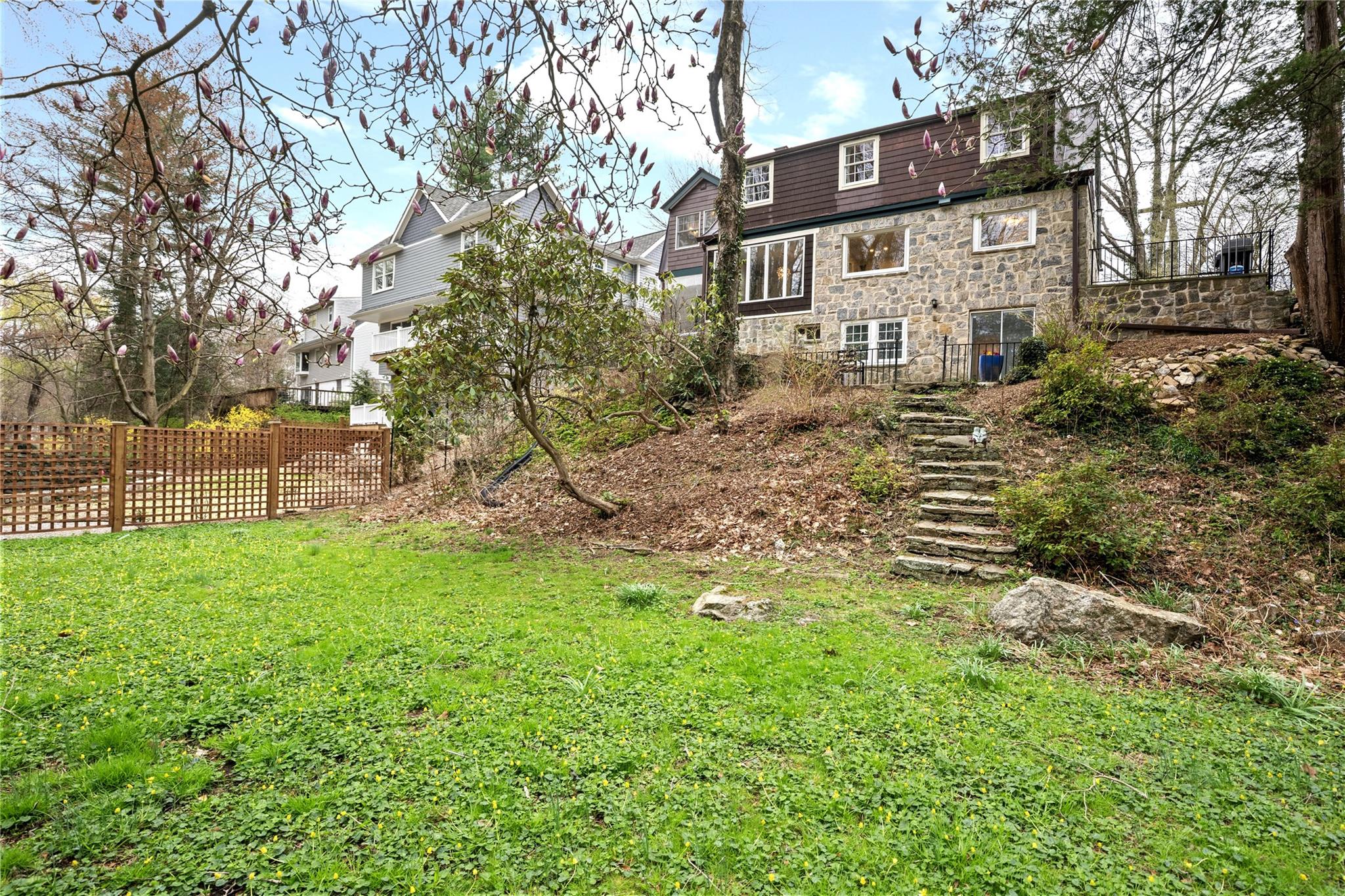 38 Reynal Road, White Plains, New York image 32