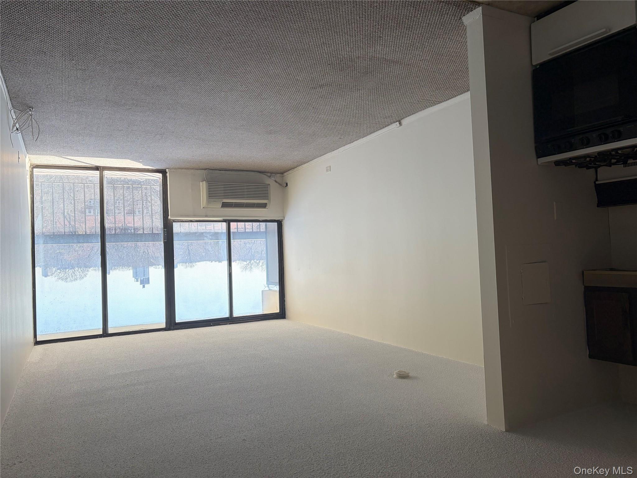 152-18 Union Turnpike 209P