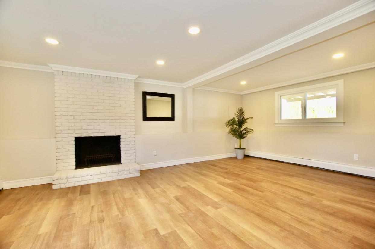 16 Cedar Ridge Drive, Ridge, New York image 18