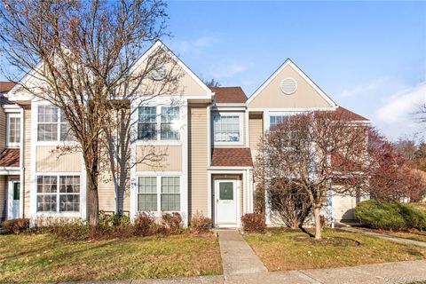 79 Creekside Circle Spring Valley NY 10977