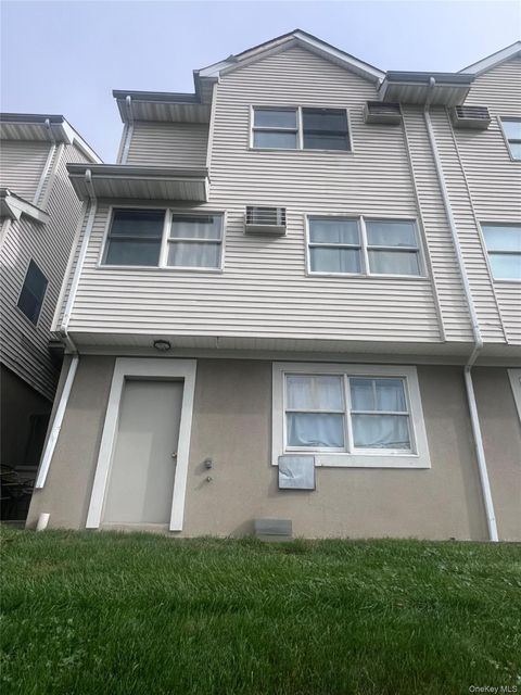 11 Prospect Gardens Spring Valley NY 10977
