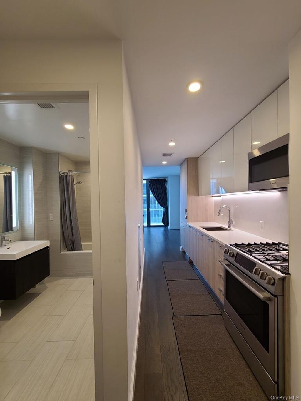 Photo of 131-05 40th Road #12T, Flushing, NY 11354 (MLS # 951462)