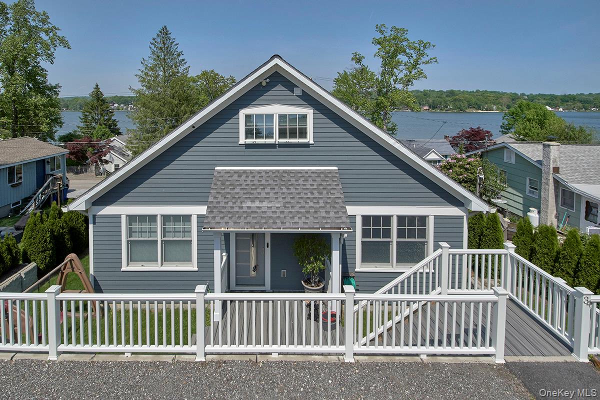 34 Lakeside Drive