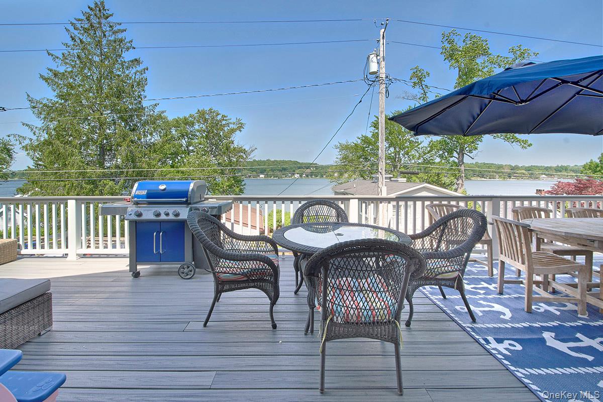 34 Lakeside Drive