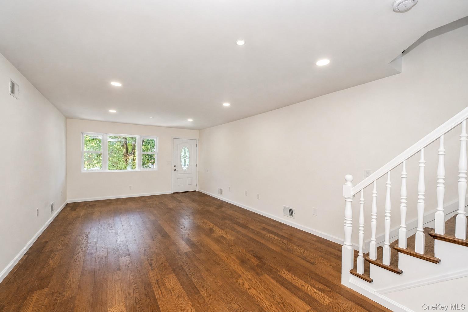 7306 Amboy Road