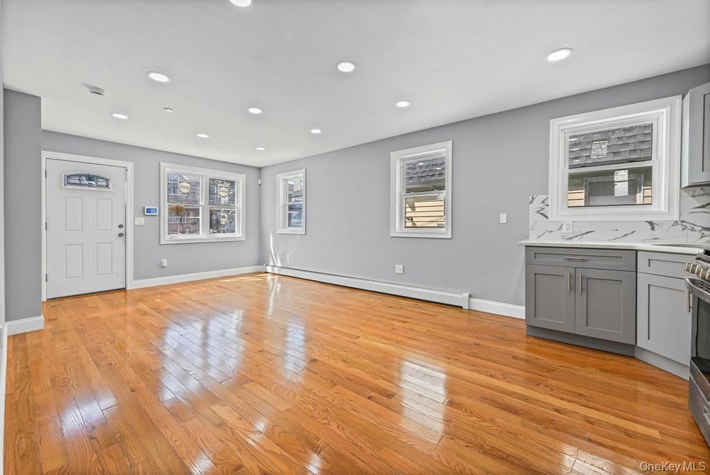 18821 118th Avenue 1st fl - Photo 4