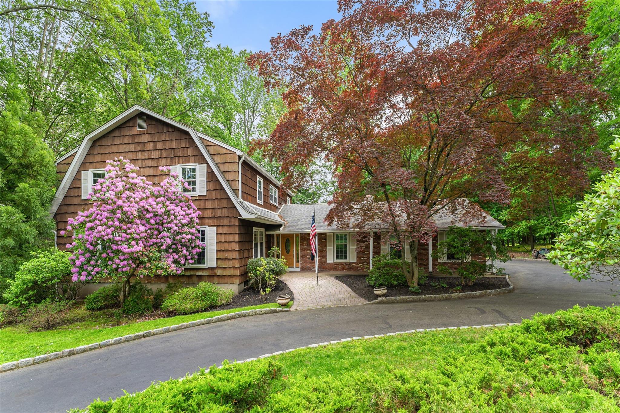 9 Stonehedge Drive, West Nyack, New York image 1