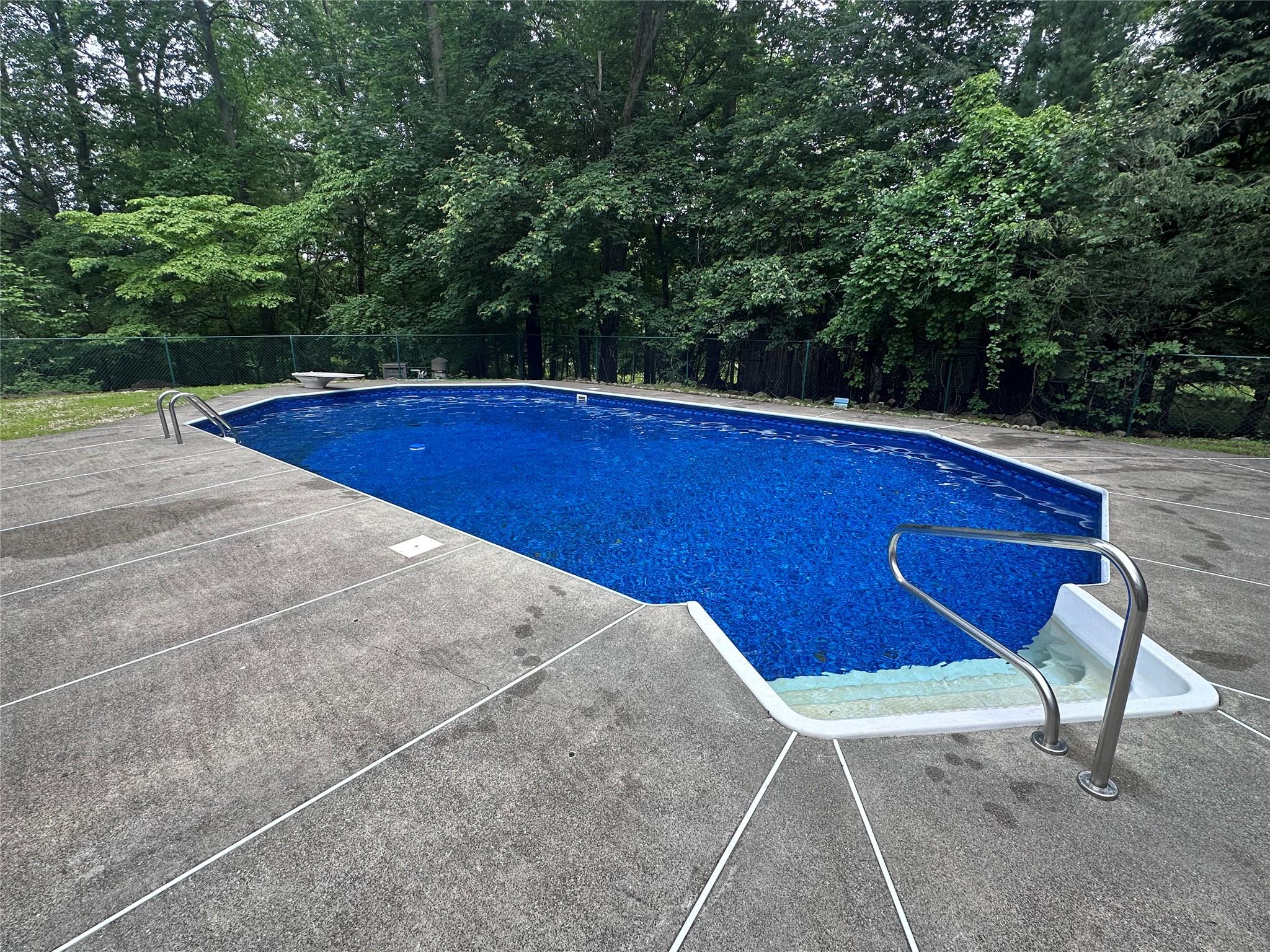 9 Stonehedge Drive, West Nyack, New York image 28