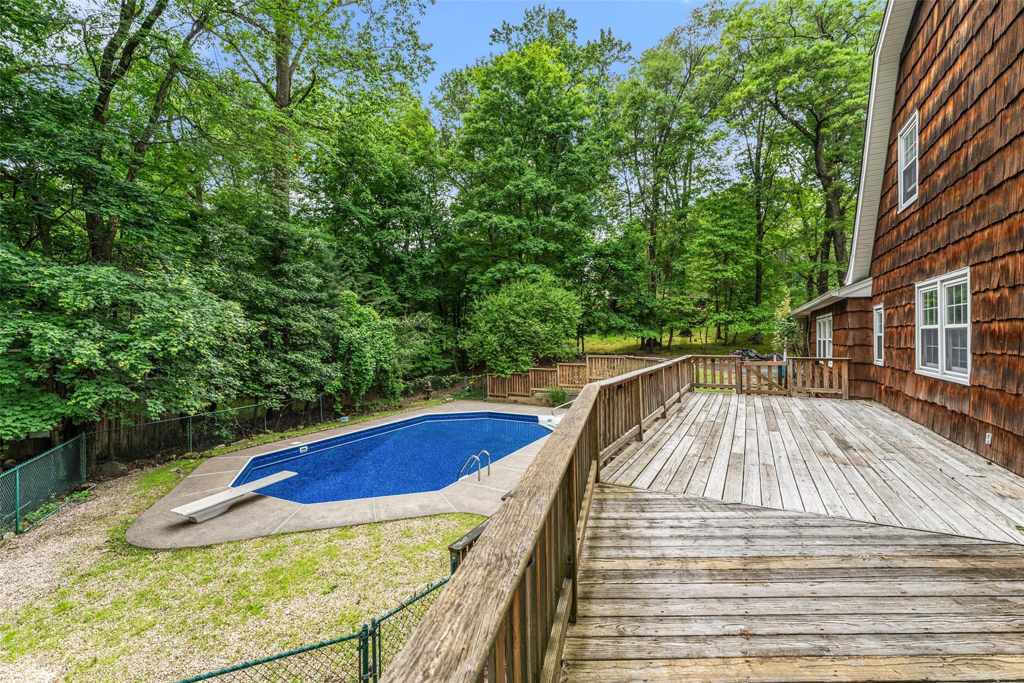 9 Stonehedge Drive, West Nyack, New York image 4