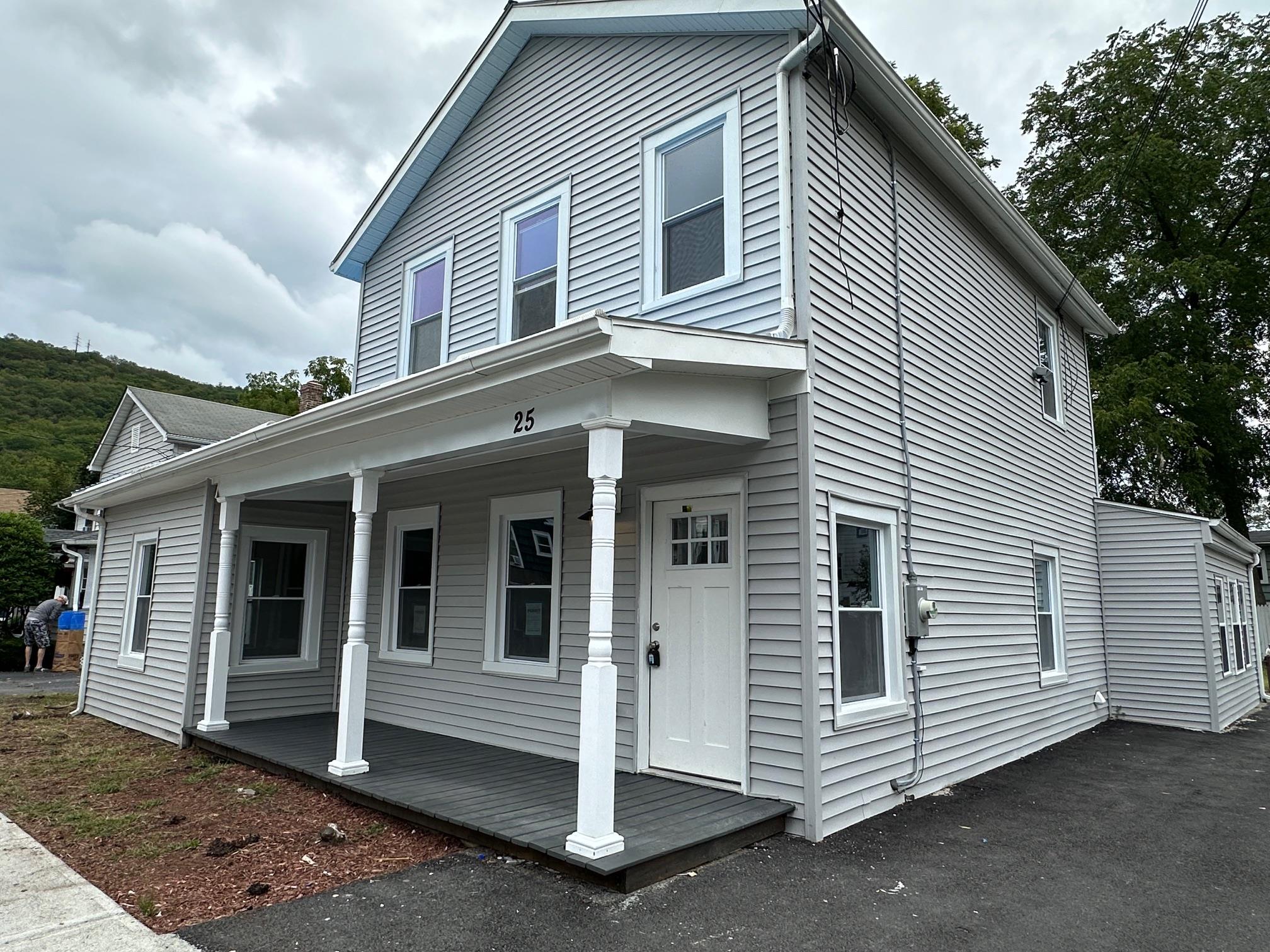 25 Mechanic Street, Port Jervis, New York image 38
