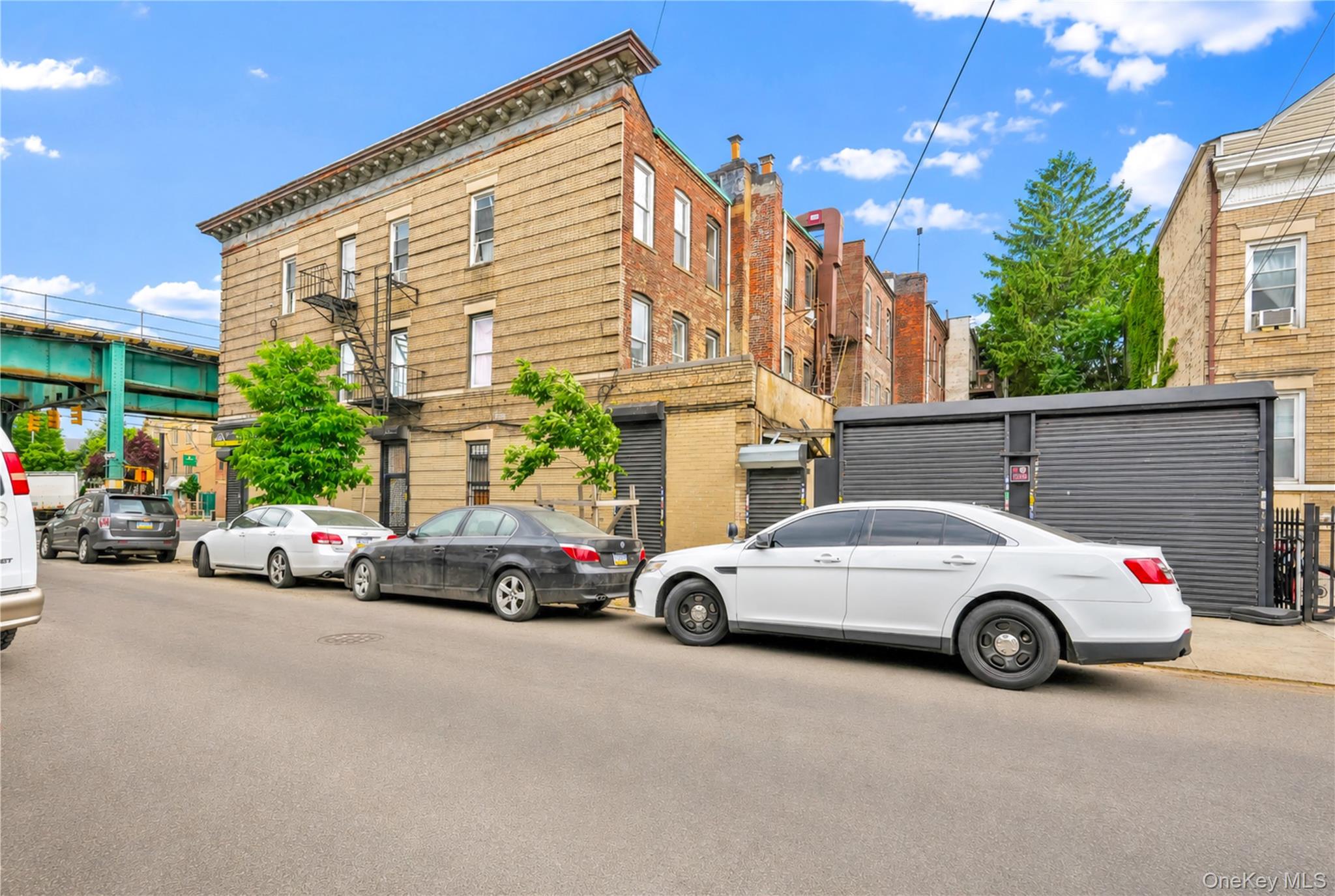 106-17 Jamaica Avenue