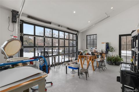 Tiny photo for 3031 Purchase Street, Purchase, NY 10577 (MLS # 962804)