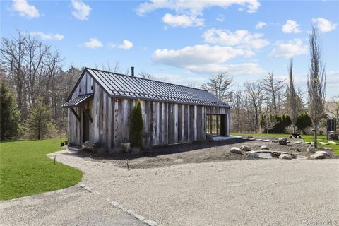 Tiny photo for 3031 Purchase Street, Purchase, NY 10577 (MLS # 962804)