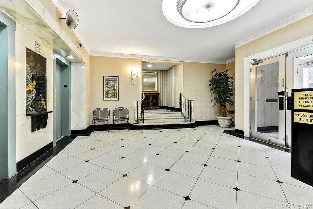 Photo of 71-36 110th Street #6/H, Forest Hills, NY 11375 (MLS # 1053388)