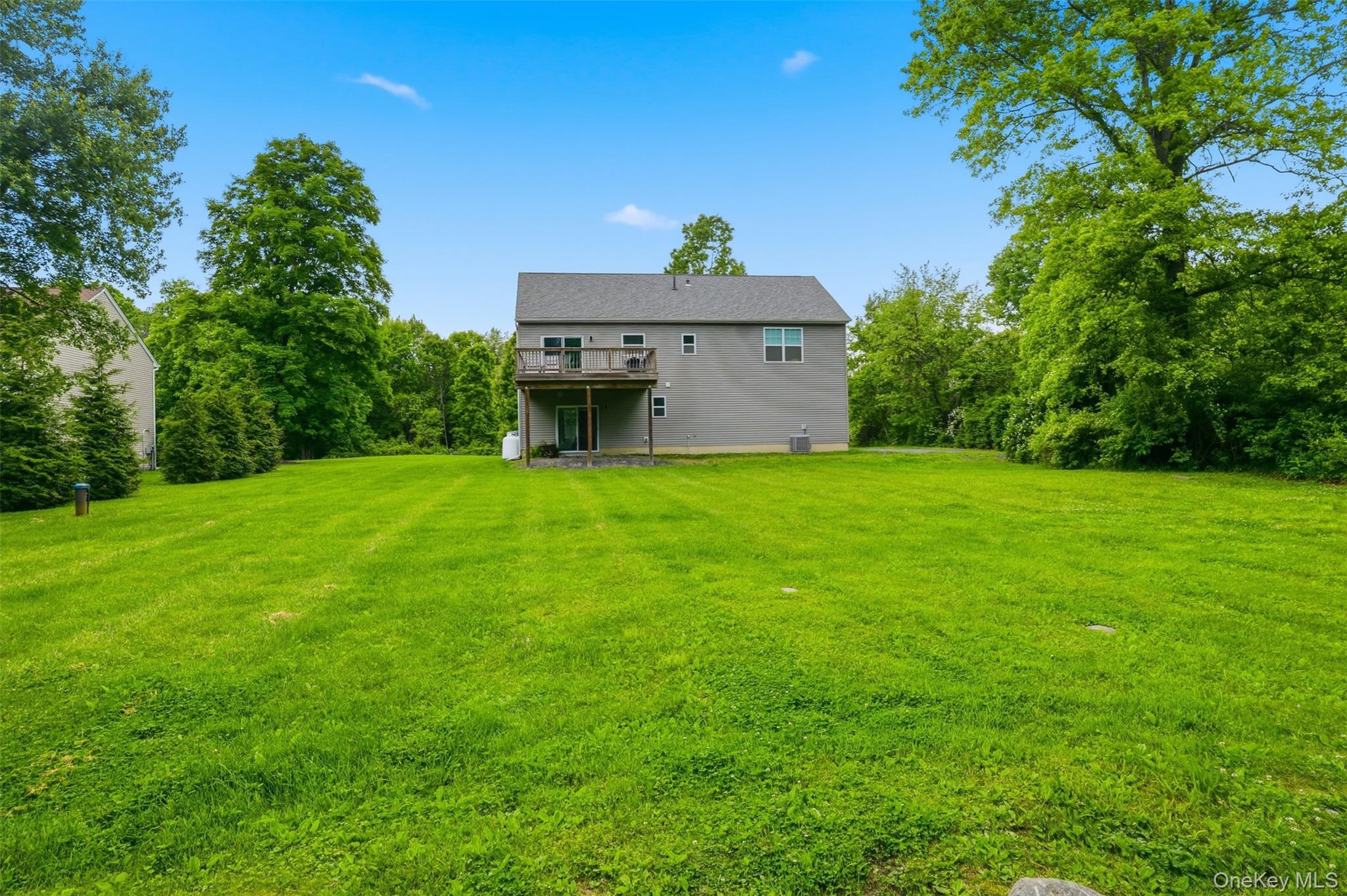 201 Kingsview Highway