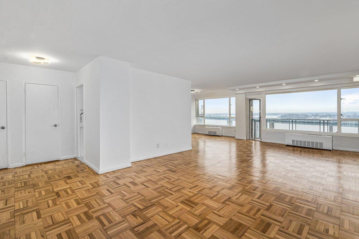 166-25 Powells Cove Boulevard 16K